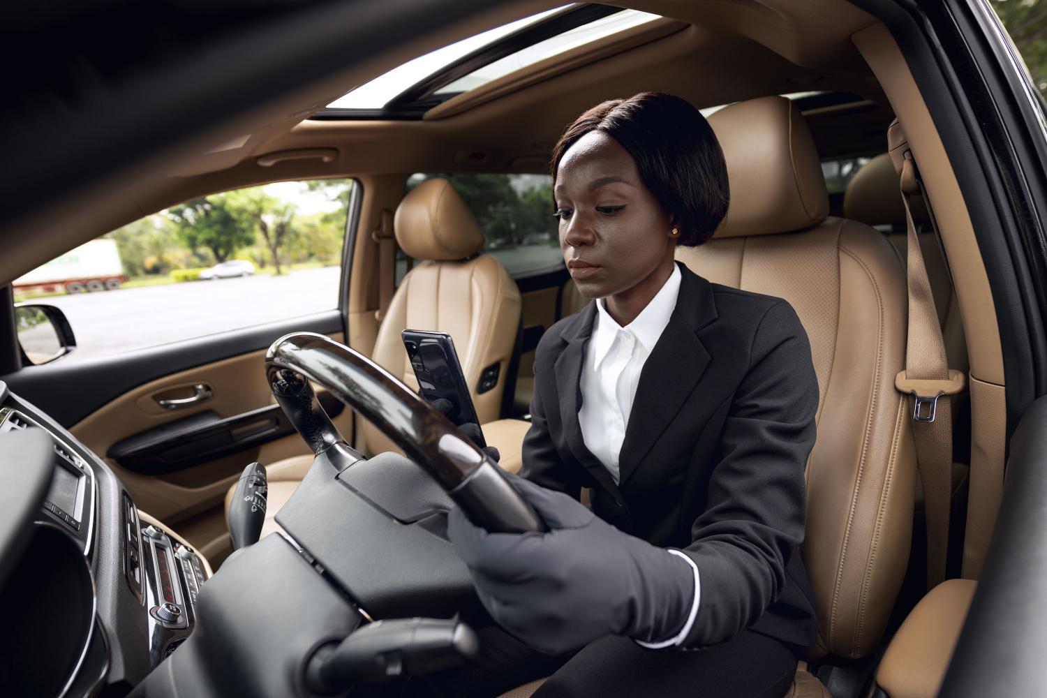 High-End Car Service from Logan Airport to Sheldon, VT