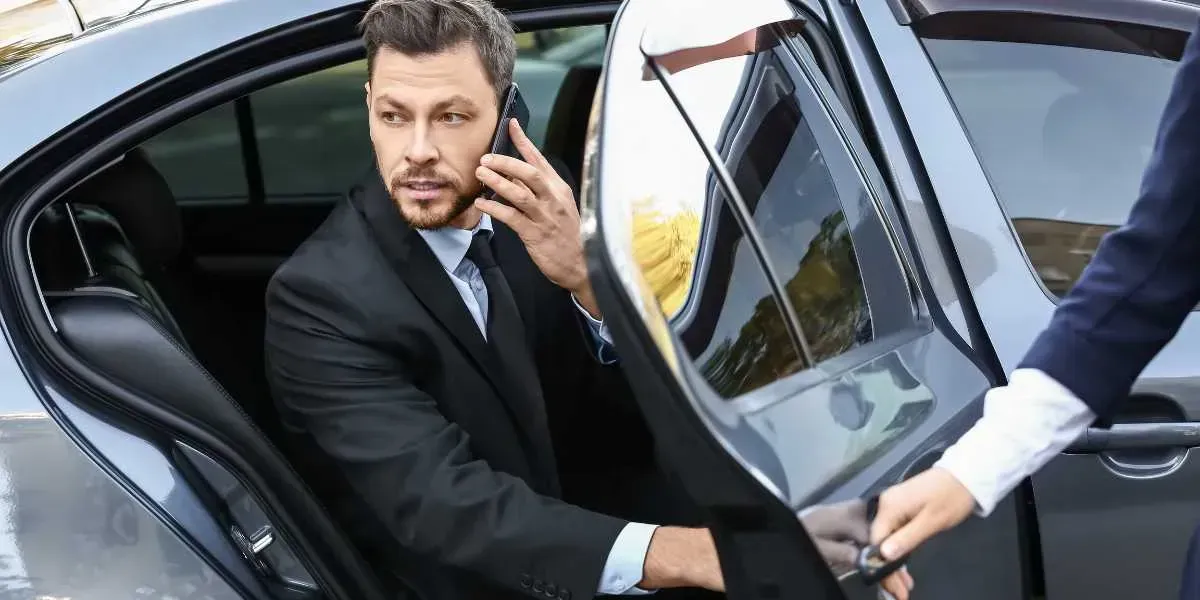 Luxury Car Service from Logan Airport to Newmarket, NH