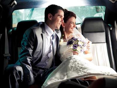 Elevate Your Wedding Experience with Premium Car Services