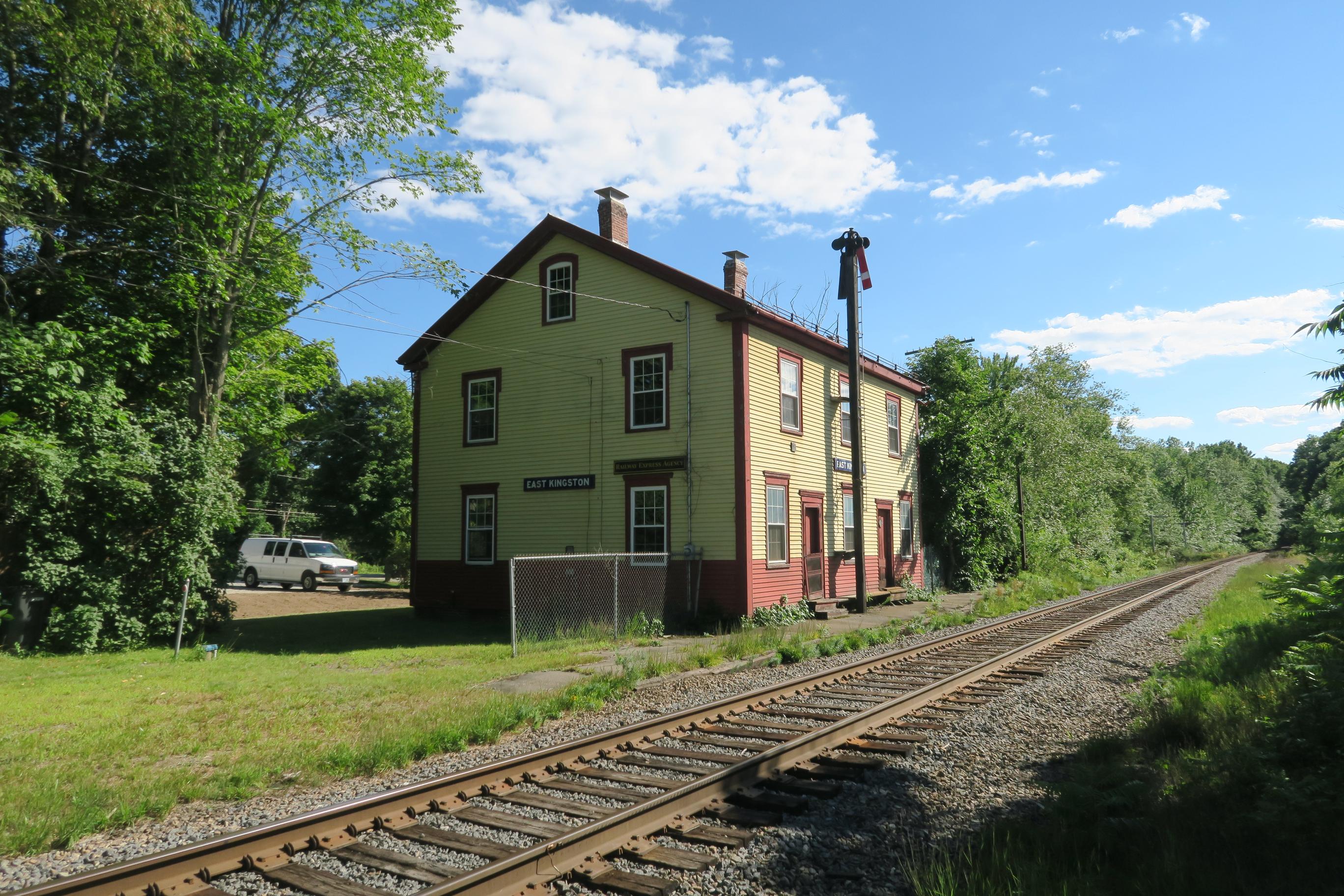 First-Class Car Service from Logan Airport to East Kingston, NH