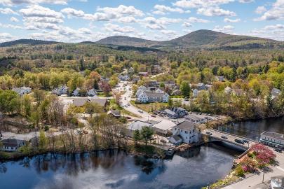 Premium Luxury Car Service from Logan Airport to Goffstown, NH