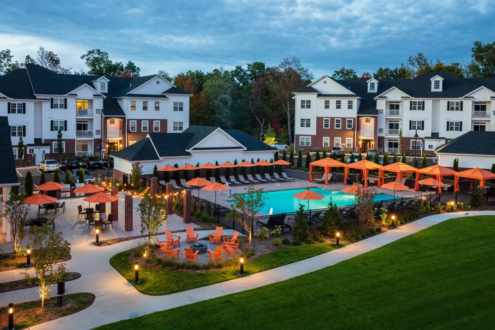 First-Class Car Service from Logan Airport to Glastonbury, CT