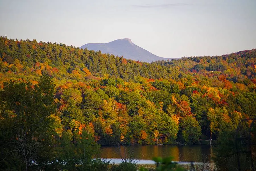 Logan Airport to Hinesburg, VT – Travel with Premier Car Service