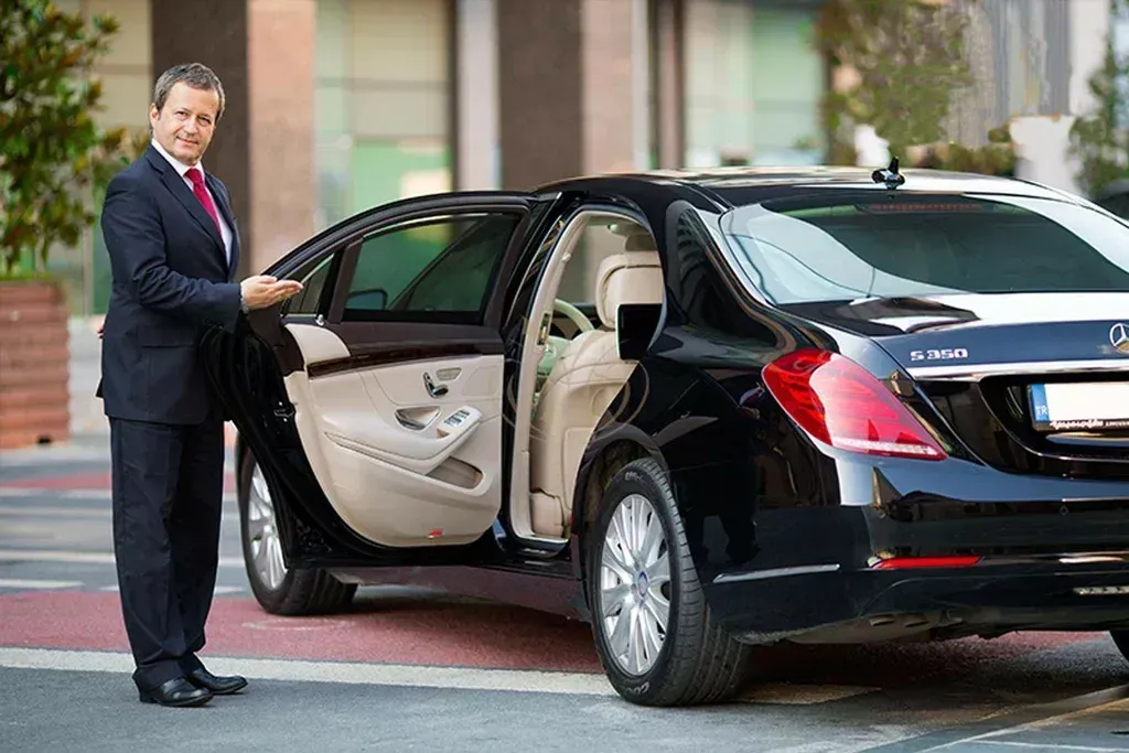 Premium Car Service from Logan Airport to Hancock, NH