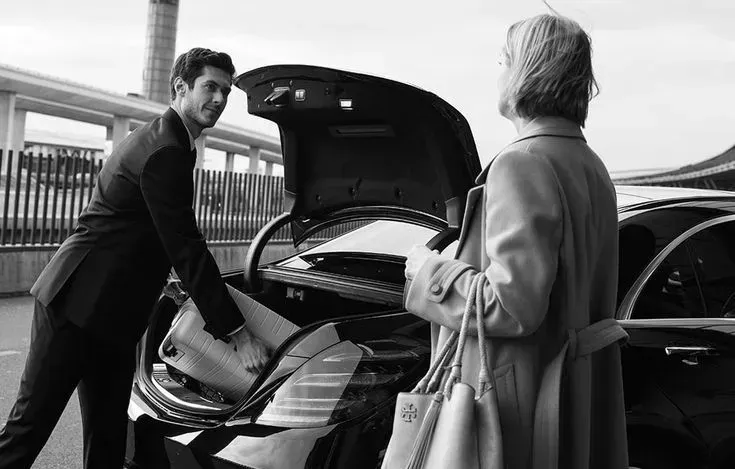 Private Car Service from Logan Airport to Norway, ME