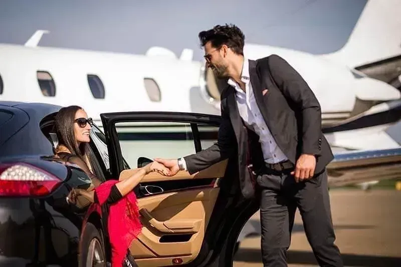 Private Car Service from Logan Airport to Derry, NH
