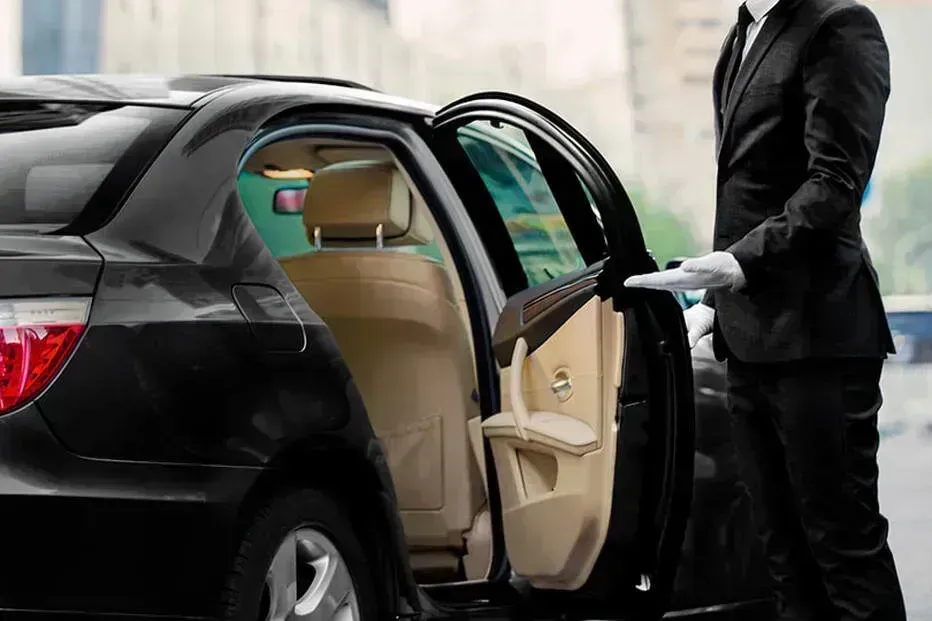 Luxury Car Service from Logan Airport to Haverhill, MA