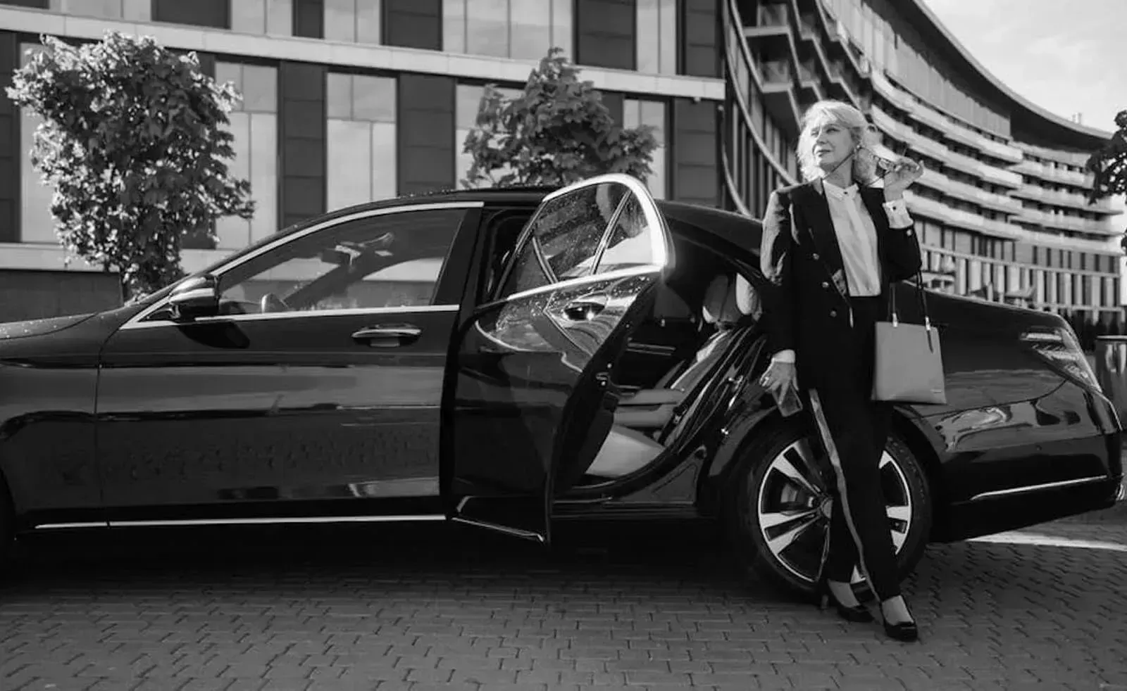 Exquisite Car Service: Logan Airport to Milford, ME