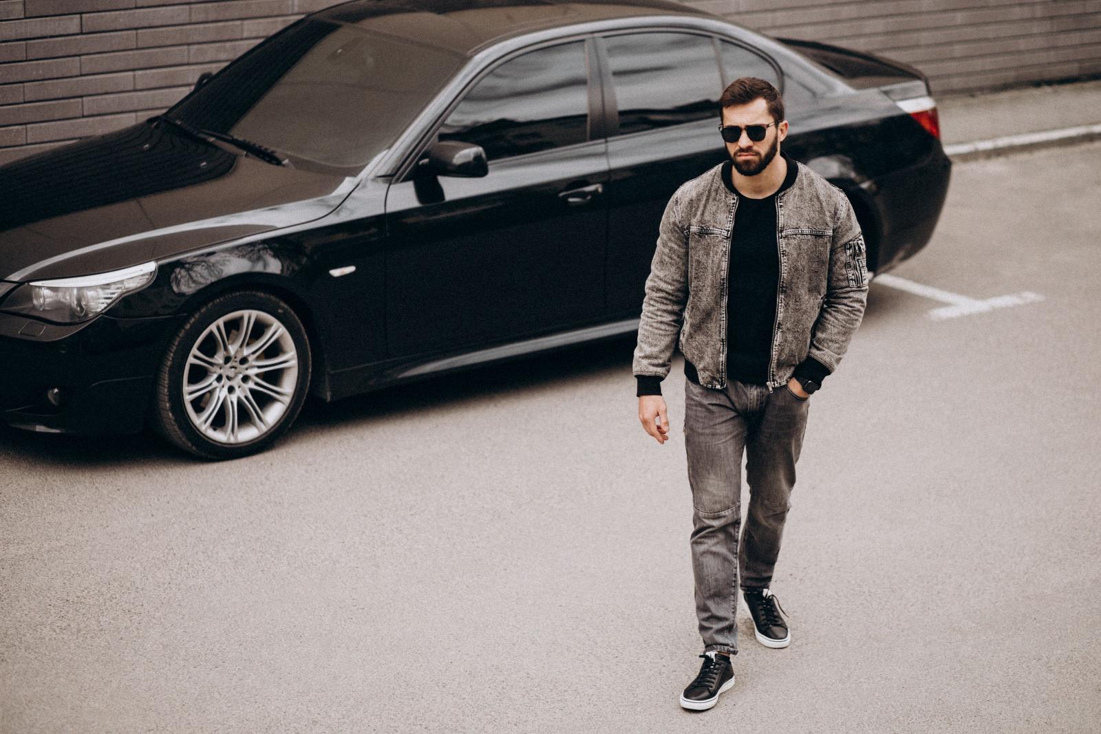 Premium Car Service from Logan Airport to Trumbull, CT