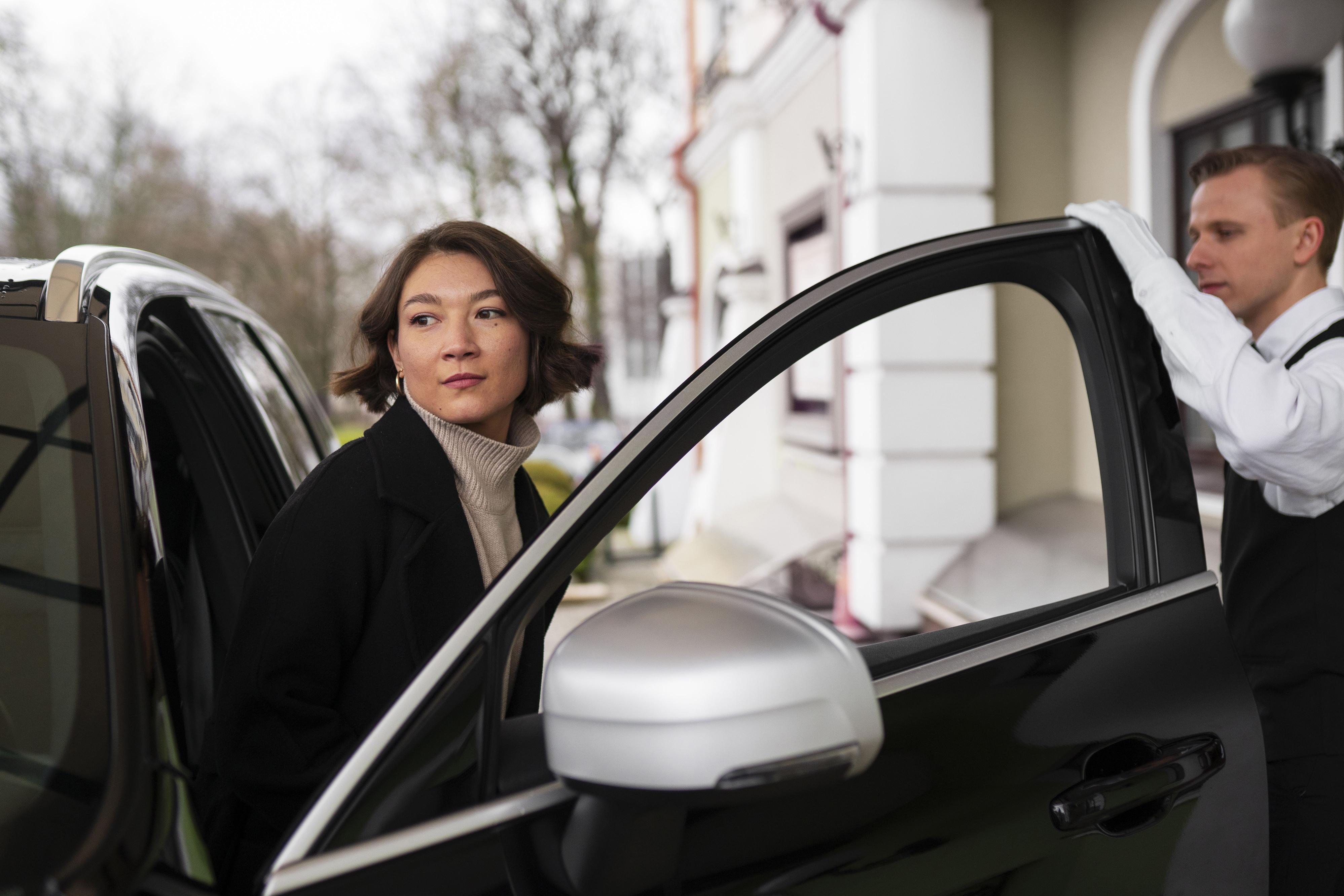 Premium Car Service from Ashford, CT to Logan Airport