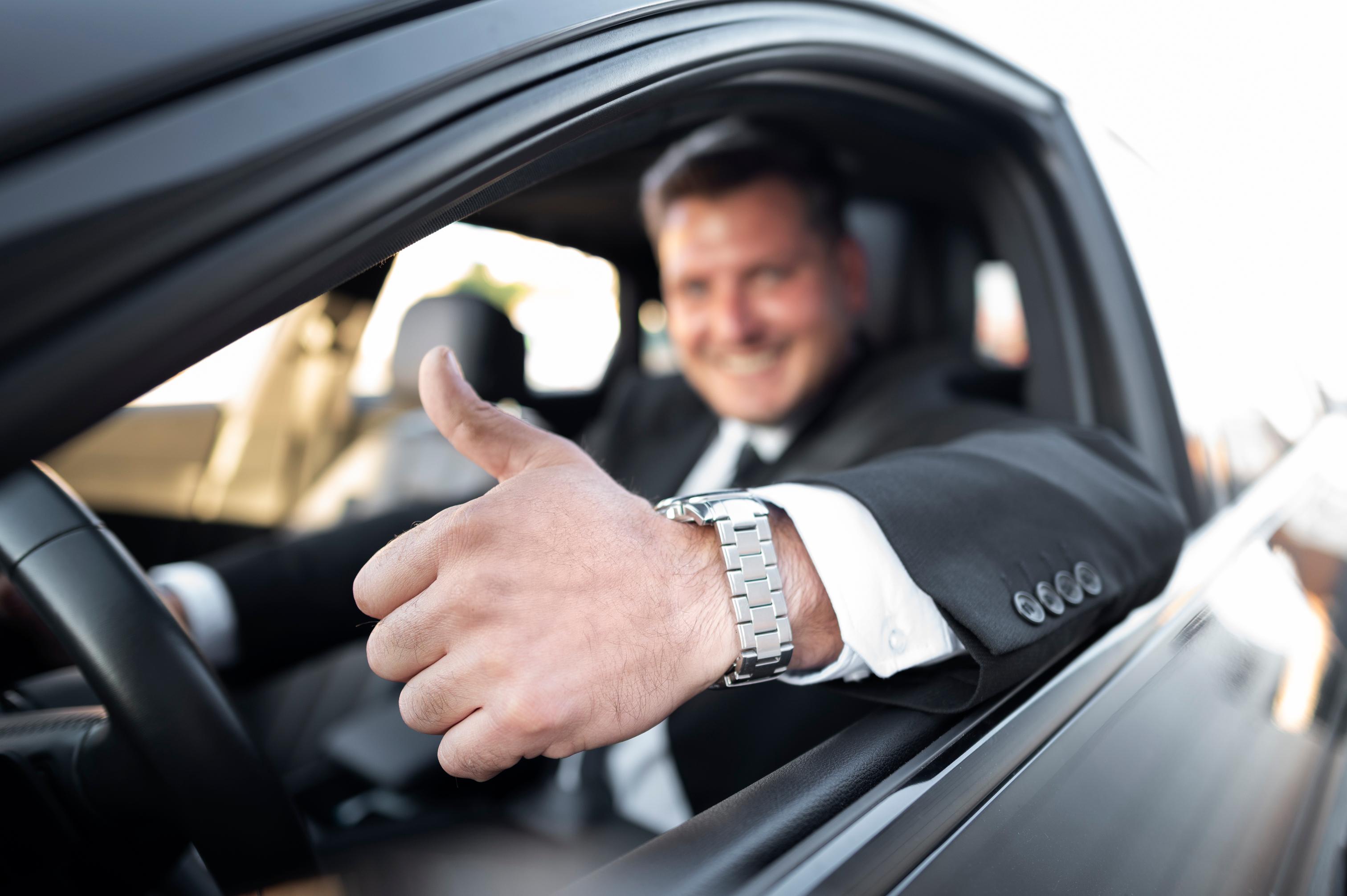Logan Airport to Cambridge, VT: Luxury Car Service
