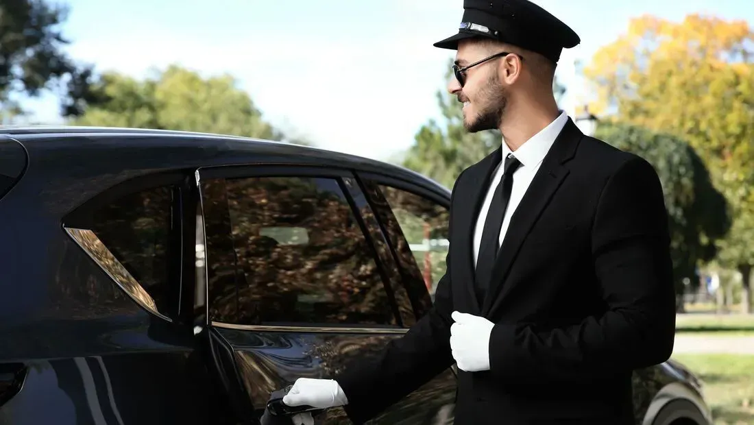 Premier Logan Airport to New Hampton, NH Car Service