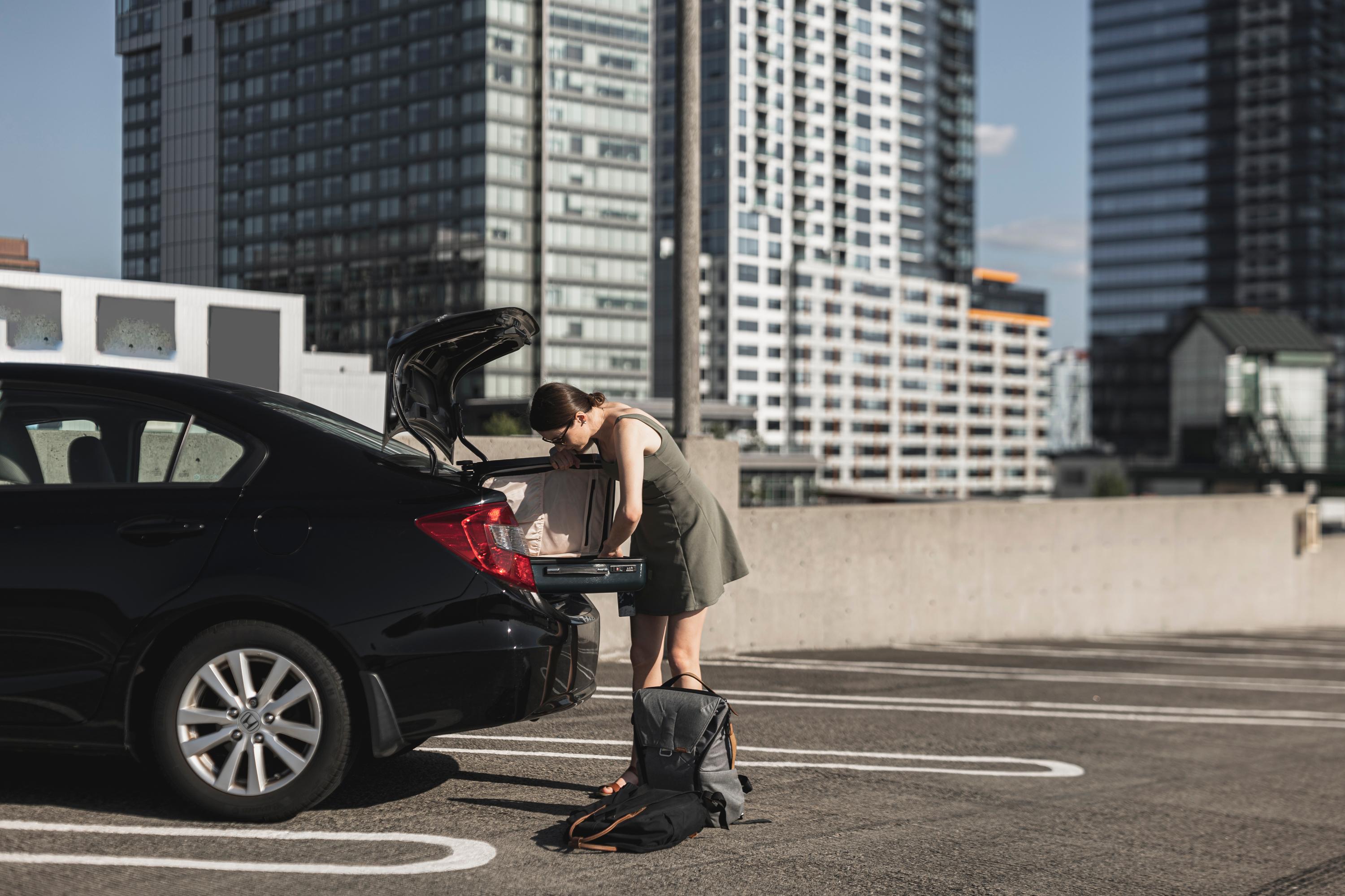 High-End Car Service: Logan Airport to Lanesboro, MA